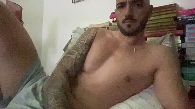 Snapshot of alessandromori91 chatting on 06-23-26, 02:26 alessandromori91 online show from 06-23-26, 02:26
