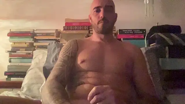Snapshot of alessandromori91 chatting on 08-08-26, 01:41 alessandromori91 online show from 08-08-26, 01:41