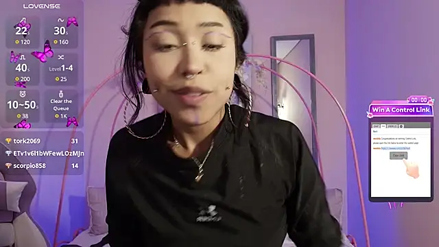 Violetta Suky online show from 02-17-25, 04:15