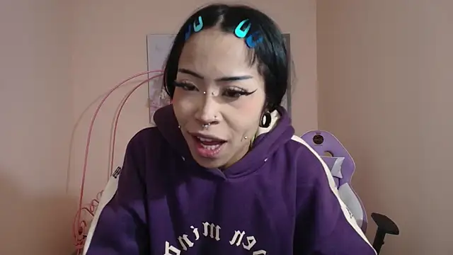 Violetta Suky online show from 03-14-25, 01:13