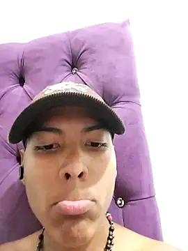 Snapshot of pikosmforbevwjfb chatting on 02-17-26, 06:54 pikosmforbevwjfb online show from 02-17-26, 06:54