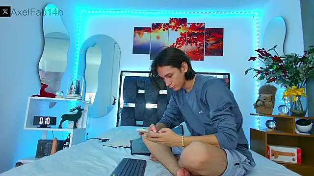 Snapshot of Alex_and_Fabian chatting on 01-16-25, 06:48 Alex and Fabian online show from 01-16-25, 06:48