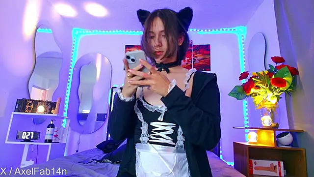 Snapshot of Alex_and_Fabian chatting on 03-09-25, 07:15 Alex and Fabian online show from 03-09-25, 07:15