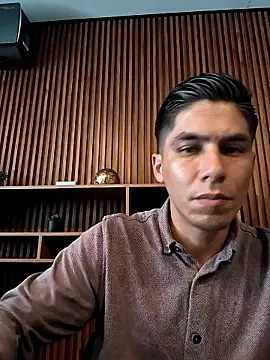 Snapshot of EddyMezo chatting on 04-15-26, 04:03 EddyMezo online show from 04-15-26, 04:03