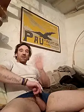 Crookedcook82xh online show from 03-29-26, 07:58