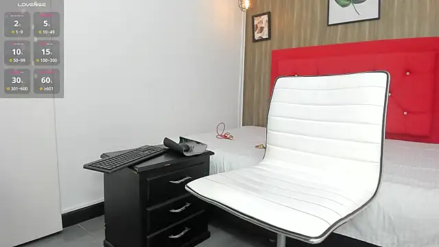 Snapshot of Hotkoljeixxx chatting on 12-03-24, 03:30 Hotkoljeixxx online show from 12-03-24, 03:30