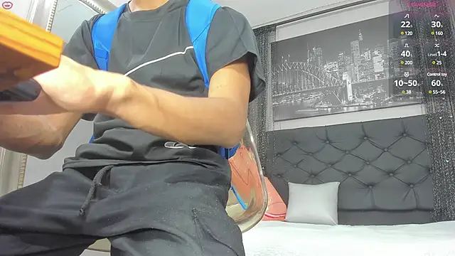 Snapshot of Hotkoljeixxx chatting on 02-19-25, 03:39 Hotkoljeixxx online show from 02-19-25, 03:39