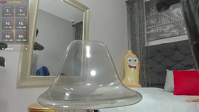 Snapshot of Hotkoljeixxx chatting on 03-14-25, 07:15 Hotkoljeixxx online show from 03-14-25, 07:15