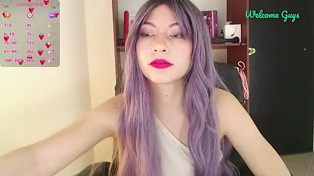 Snapshot of Celeste_Ford_18 chatting on 10-19-25, 09:15 Celeste Ford 18 online show from 10-19-25, 09:15