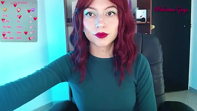 Snapshot of Celeste_Ford_18 chatting on 10-22-25, 12:44 Celeste Ford 18 online show from 10-22-25, 12:44