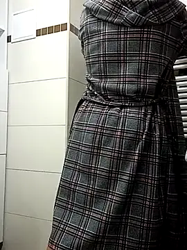 Snapshot of Zbochunec chatting on 03-21-25, 01:24 Zbochunec online show from 03-21-25, 01:24