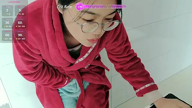 luoxuwen online show from 12-25-24, 03:08