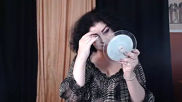  MissJ  online show from 10-26-25, 05:02