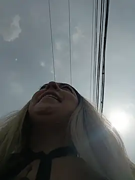 Snapshot of madelaine- chatting on 11-06-25, 06:53 madelaine- online show from 11-06-25, 06:53