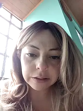 Snapshot of madelaine- chatting on 12-04-25, 06:49 madelaine- online show from 12-04-25, 06:49