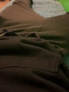 Snapshot of saxpassatempo chatting on 12-22-24, 04:17 saxpassatempo online show from 12-22-24, 04:17