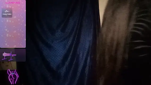 Snapshot of Sheela_oshovadi chatting on 12-23-24, 01:03 Sheela oshovadi online show from 12-23-24, 01:03