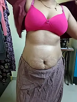 PayalSharmahot143 online show from 05-07-26, 01:11
