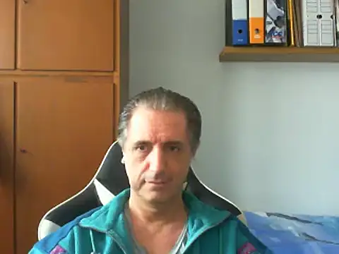 lliuk70mi online show from 03-22-25, 01:08