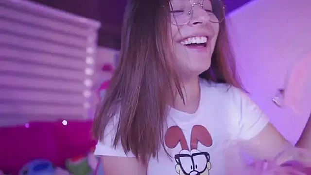 milly kenner online show from 09-23-25, 04:54