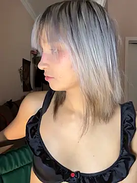 bigbabykiki online show from 11-23-25, 03:23