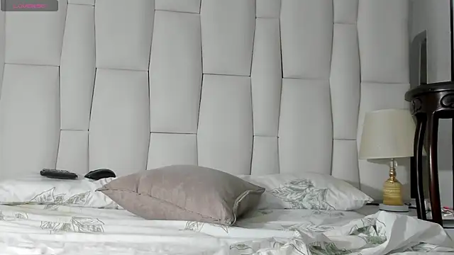 Regiina Doll online show from 02-11-25, 07:02