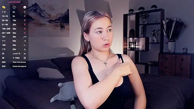 Snapshot of EternalLiberty chatting on 01-15-25, 07:34 EternalLiberty online show from 01-15-25, 07:34