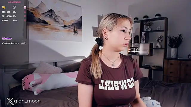 Snapshot of EternalLiberty chatting on 02-08-25, 01:22 EternalLiberty online show from 02-08-25, 01:22