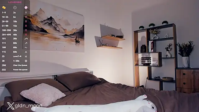 Snapshot of EternalLiberty chatting on 02-10-25, 02:08 EternalLiberty online show from 02-10-25, 02:08