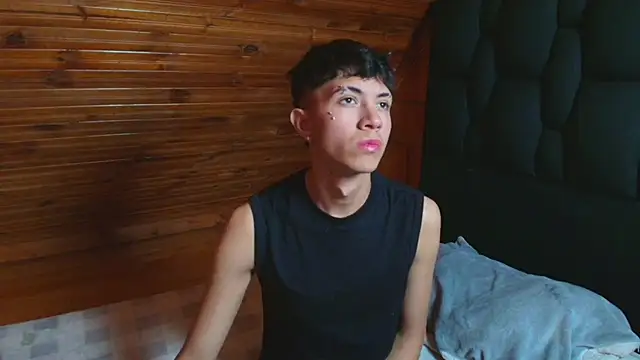 Snapshot of Justyn_Ross chatting on 11-15-25, 05:53 Justyn Ross online show from 11-15-25, 05:53