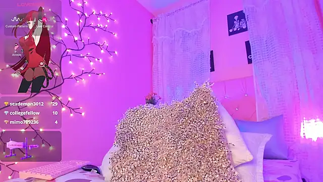 Snapshot of Dulce_Girl_ chatting on 02-20-25, 04:39 Dulce Girl online show from 02-20-25, 04:39