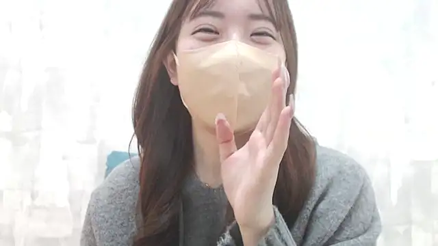 LOVE MOMO LOVE online show from 12-05-24, 11:49