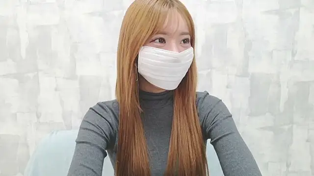 LOVE MOMO LOVE online show from 02-15-26, 10:47