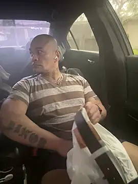 EatMyCake831 online show from 12-16-24, 07:32