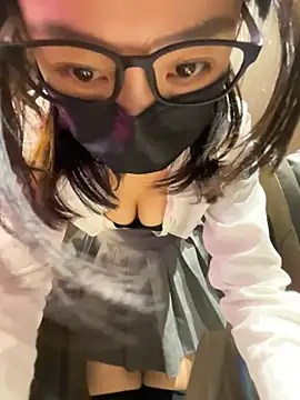 Snapshot of syy9999 chatting on 03-12-25, 06:55 syy9999 online show from 03-12-25, 06:55