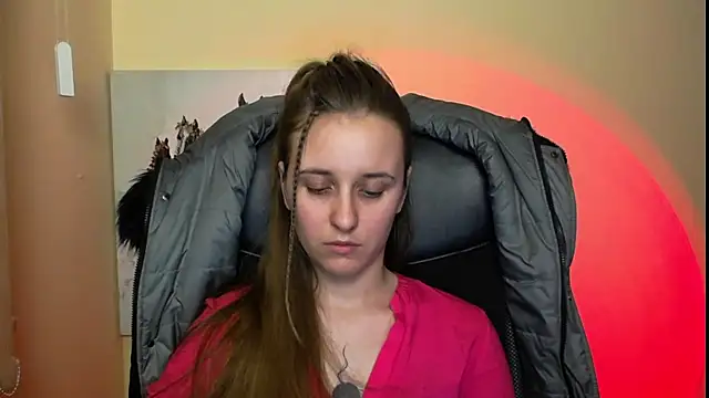 Snapshot of _Nicole_new chatting on 02-19-25, 04:22 Nicole new online show from 02-19-25, 04:22