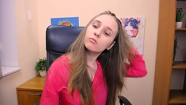 Snapshot of _Nicole_new chatting on 02-25-25, 12:34 Nicole new online show from 02-25-25, 12:34