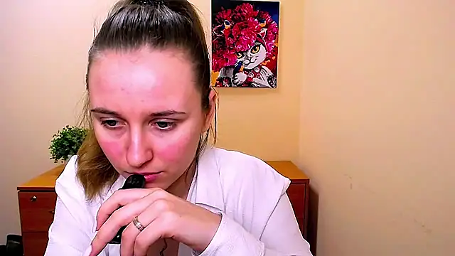 Snapshot of _Nicole_new chatting on 02-27-25, 01:07 Nicole new online show from 02-27-25, 01:07