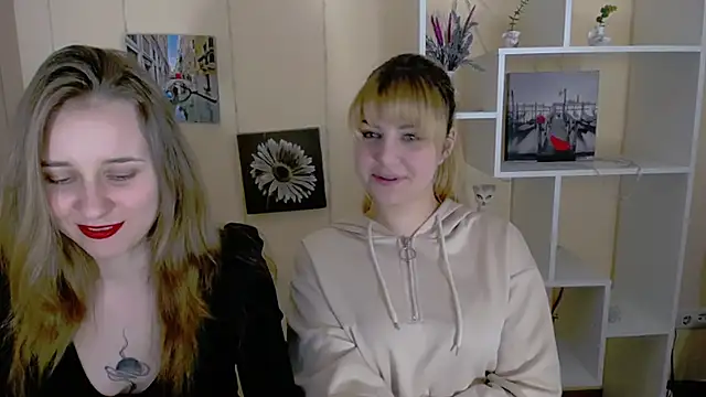 Snapshot of _Nicole_new chatting on 03-13-25, 02:12 Nicole new online show from 03-13-25, 02:12