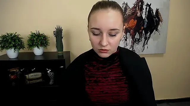 Snapshot of _Nicole_new chatting on 11-02-25, 09:33 Nicole new online show from 11-02-25, 09:33