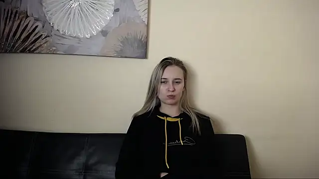 Snapshot of _Nicole_new chatting on 11-30-25, 03:16 Nicole new online show from 11-30-25, 03:16