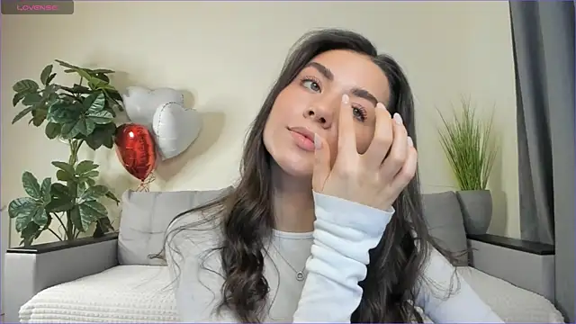 NicoleLuv online show from 03-14-25, 01:13