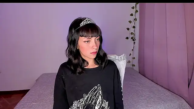 MiaGoth  online show from 01-25-25, 04:13