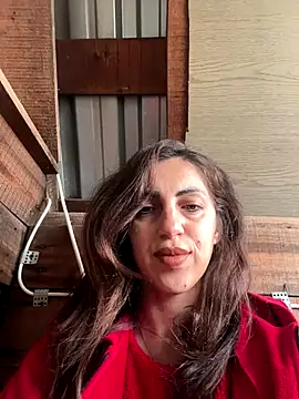 EmaSkyes online show from 09-28-25, 05:57