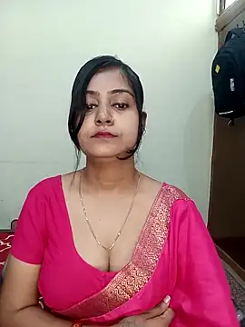 Snapshot of Miss-Riyasingh chatting on 04-17-26, 04:15 Miss-Riyasingh online show from 04-17-26, 04:15
