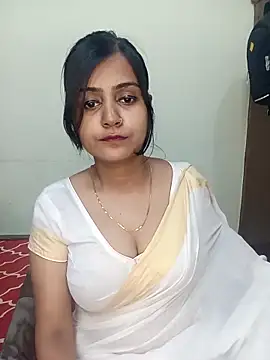 Snapshot of Miss-Riyasingh chatting on 04-19-26, 06:21 Miss-Riyasingh online show from 04-19-26, 06:21