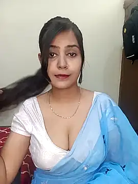 Snapshot of Miss-Riyasingh chatting on 04-24-26, 04:04 Miss-Riyasingh online show from 04-24-26, 04:04