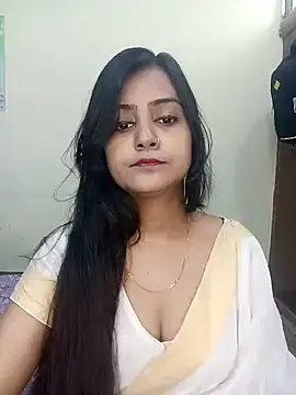 Snapshot of Miss-Riyasingh chatting on 05-03-26, 03:56 Miss-Riyasingh online show from 05-03-26, 03:56