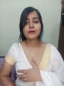 Snapshot of Miss-Riyasingh chatting on 05-10-26, 05:29 Miss-Riyasingh online show from 05-10-26, 05:29