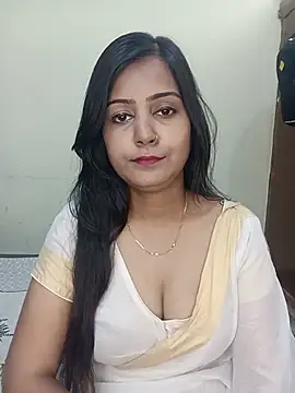 Snapshot of Miss-Riyasingh chatting on 05-17-26, 04:32 Miss-Riyasingh online show from 05-17-26, 04:32